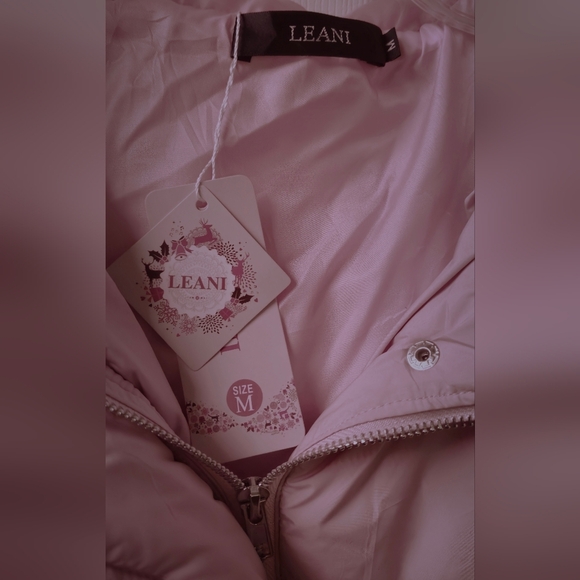 Leani Women's Light/Blush Pink Hooded Puffer Coat/Long Vest - Size Medium - Picture 4 of 12